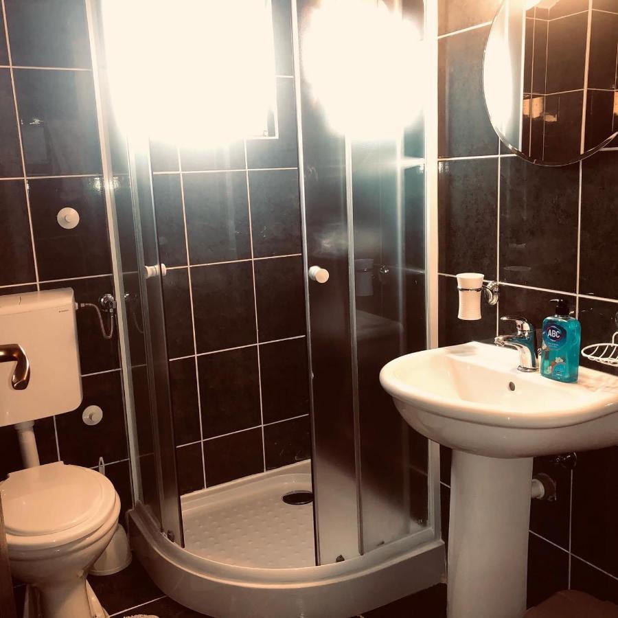 Studio Apartments Kul Budva Eksteriør billede