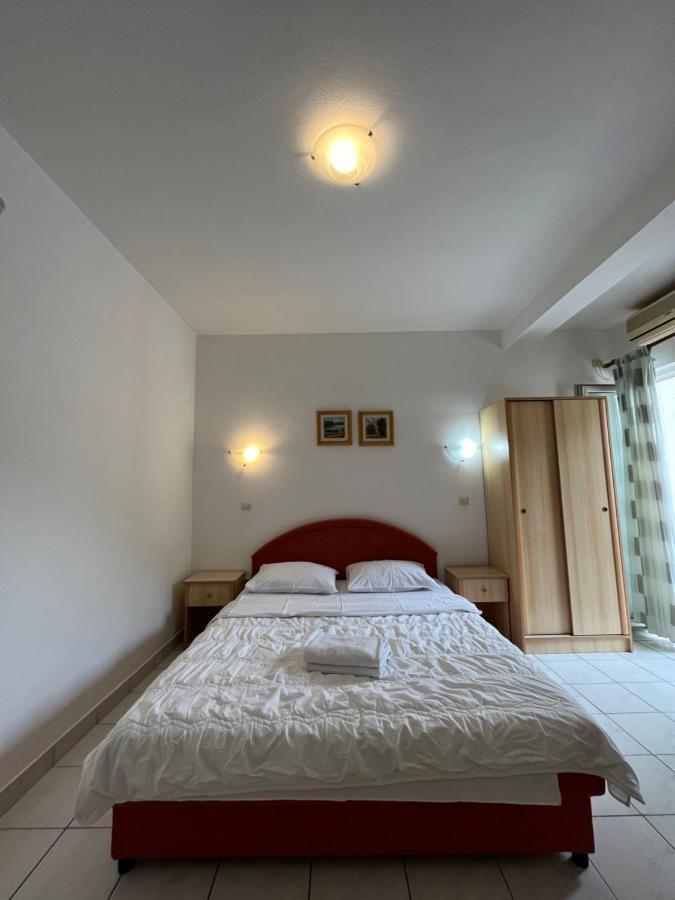 Studio Apartments Kul Budva Eksteriør billede
