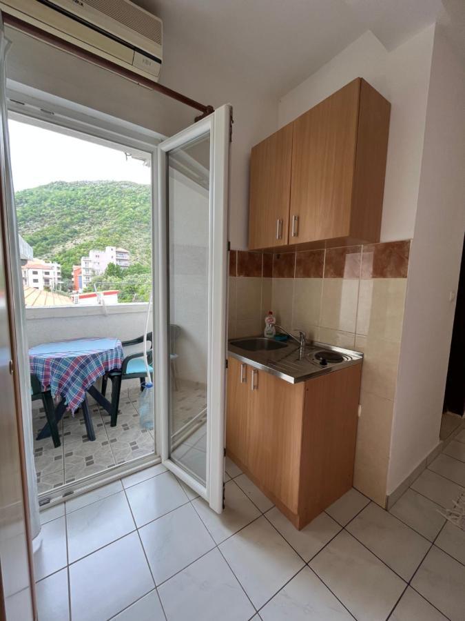 Studio Apartments Kul Budva Eksteriør billede