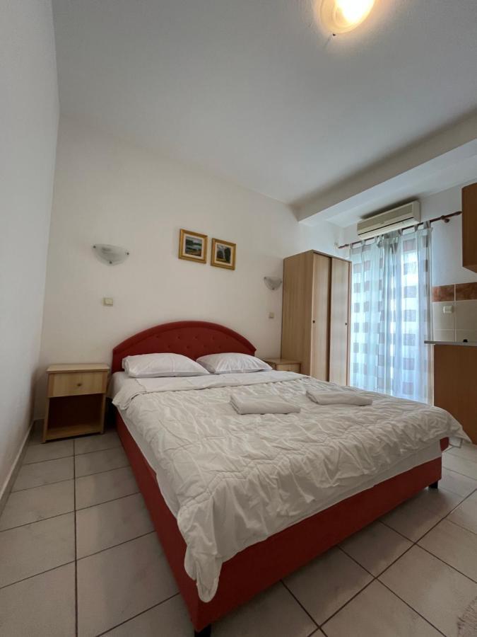 Studio Apartments Kul Budva Eksteriør billede